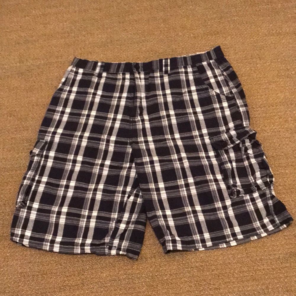 Plaid cargo shorts